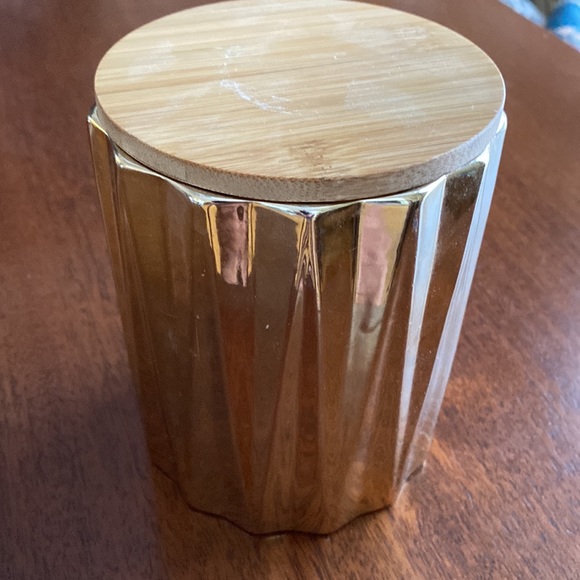 Shiny Gold Opaque Glass Jar with Lid - Picture 3 of 9